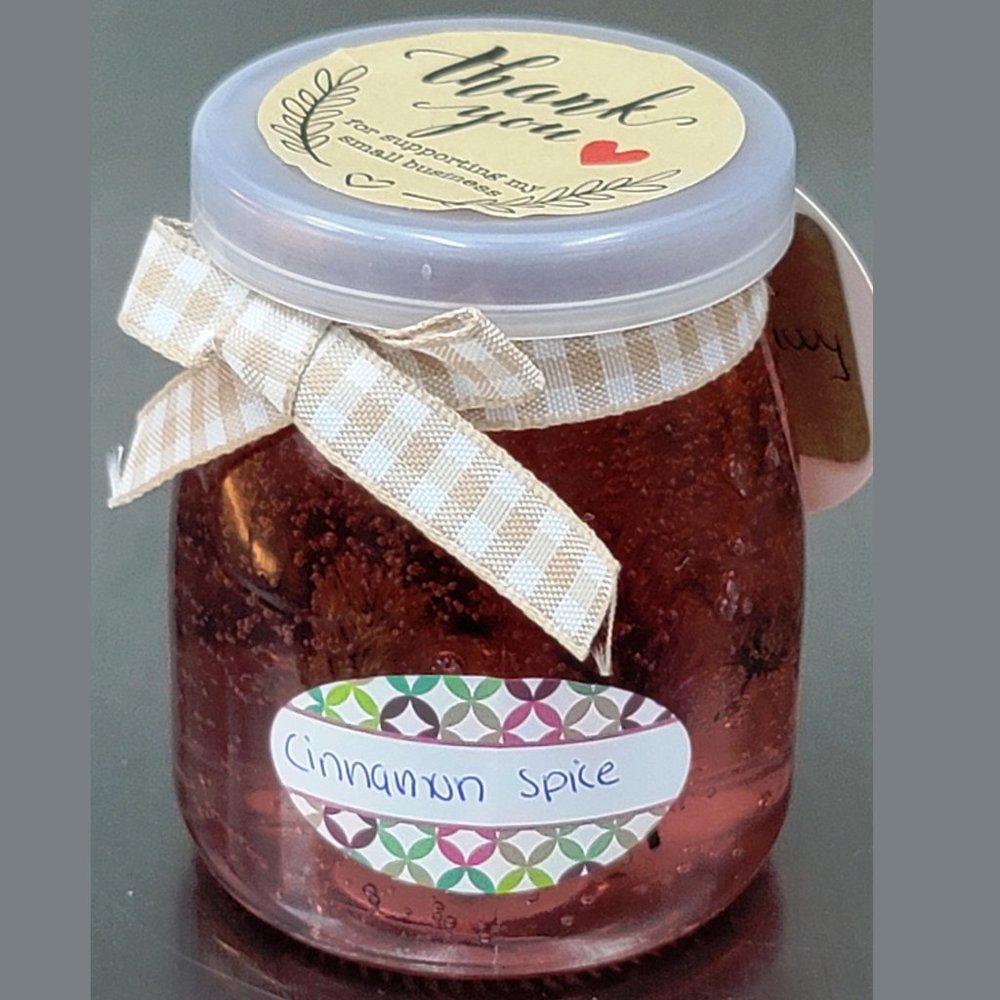 CINNAMON SPICE HANDMADE CANDLES UNIQUELY DESIGN